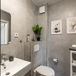 Apartments Cologne アパート ケルン