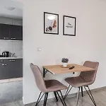 Apartments Cologne Apartment *