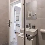 Apartments Cologne アパート