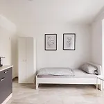 Apartments Cologne ケルン