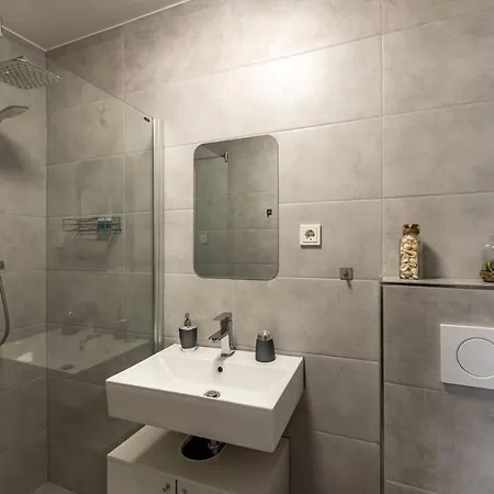 Apartments Cologne * Кёльн