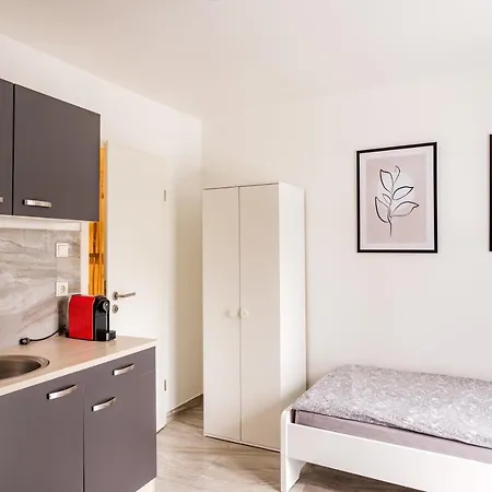 Apartments Cologne *