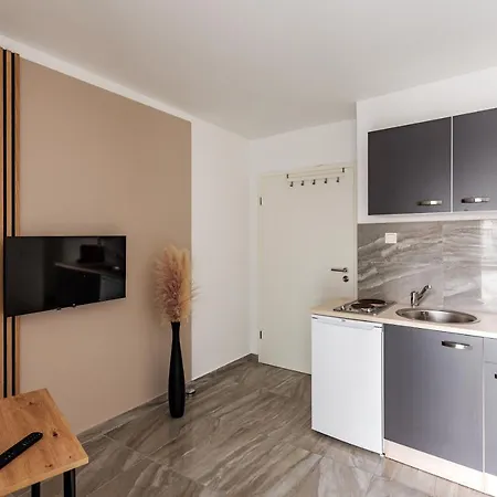 Apartments Cologne 公寓 *