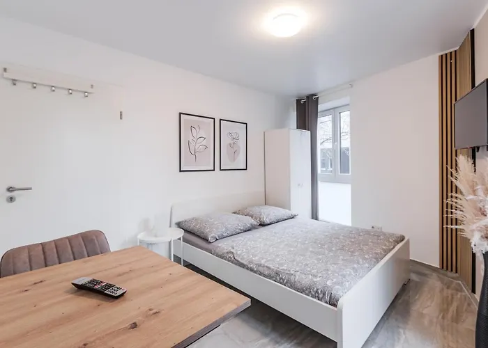 Apartments Cologne Colonia