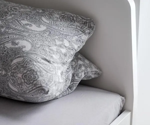 Apartments Cologne 公寓 *