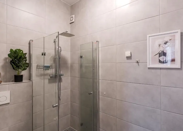 Apartments Cologne 公寓 *