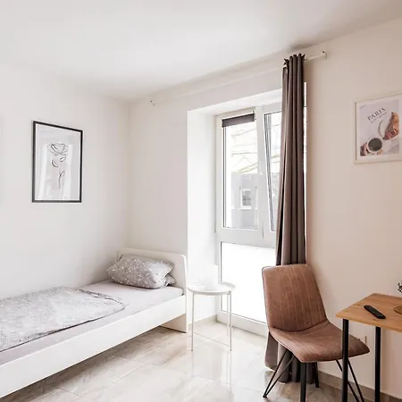 Apartments Cologne *