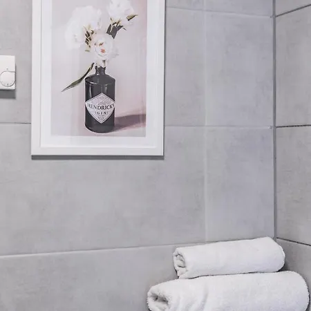 Apartments Cologne 아파트 *